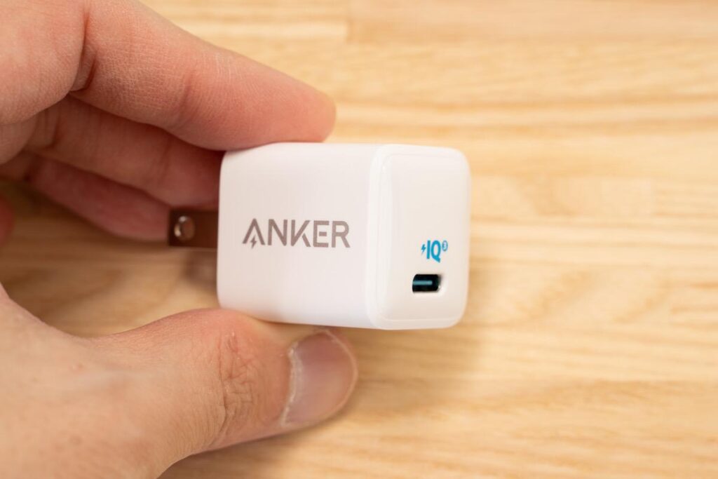 AnkerのPowerPort Ⅲ Nano 20Wは非常にコンパクトサイズとなっている