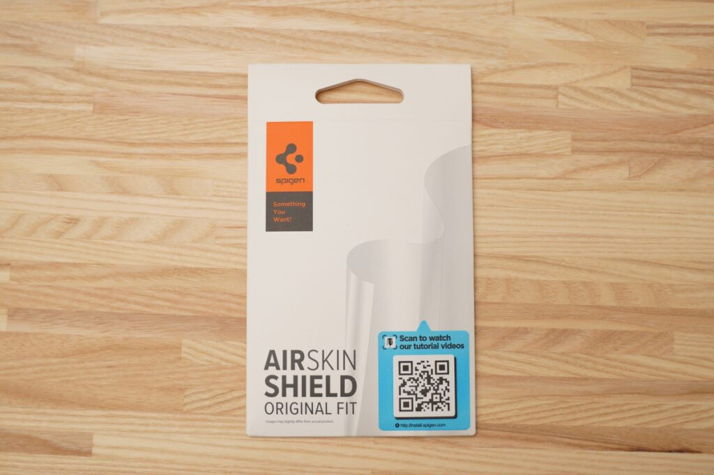 Spigen AirSkin Shieldの包装