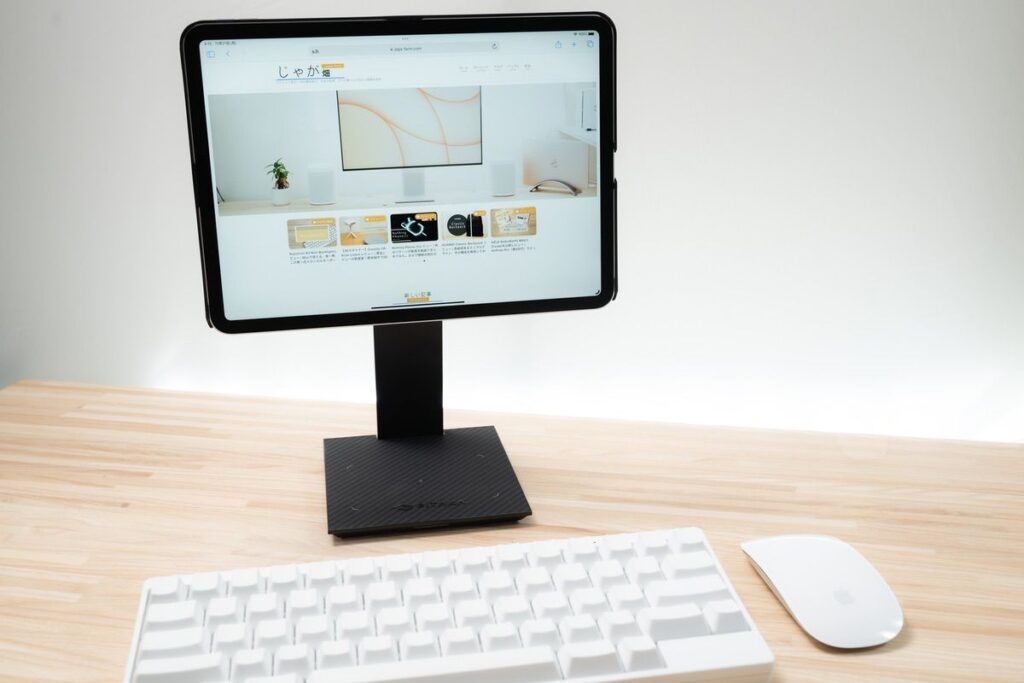 MagEZ Standを使うことでiPad単体で作業可能