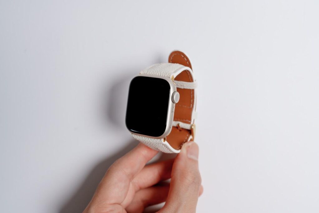 YUTORI Apple Watch レザーバンドはApple Watchサイズと互換がある