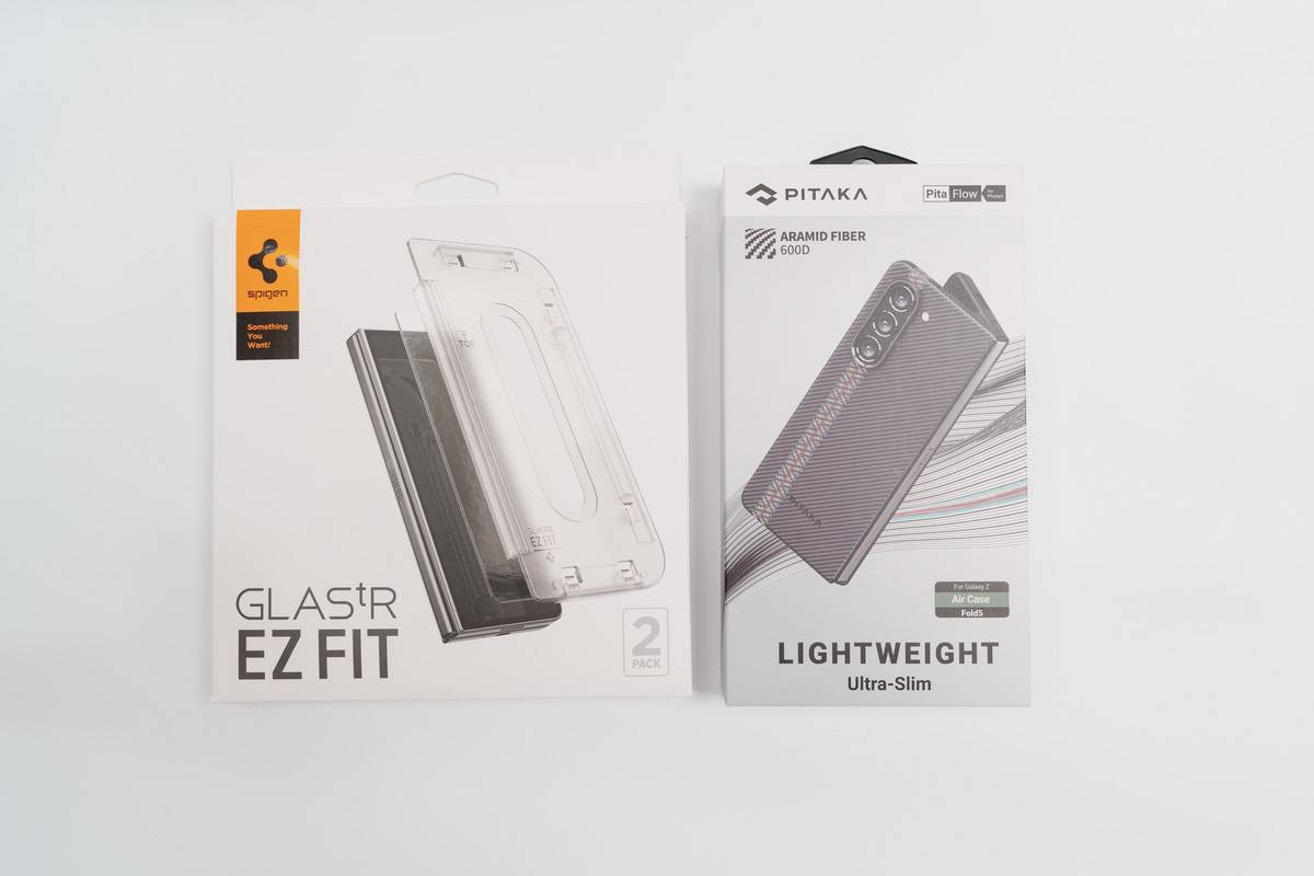 PITAKA Air Case for Galaxy Z Fold5とSpigen EZ Fitを組み合わせてみたｐ