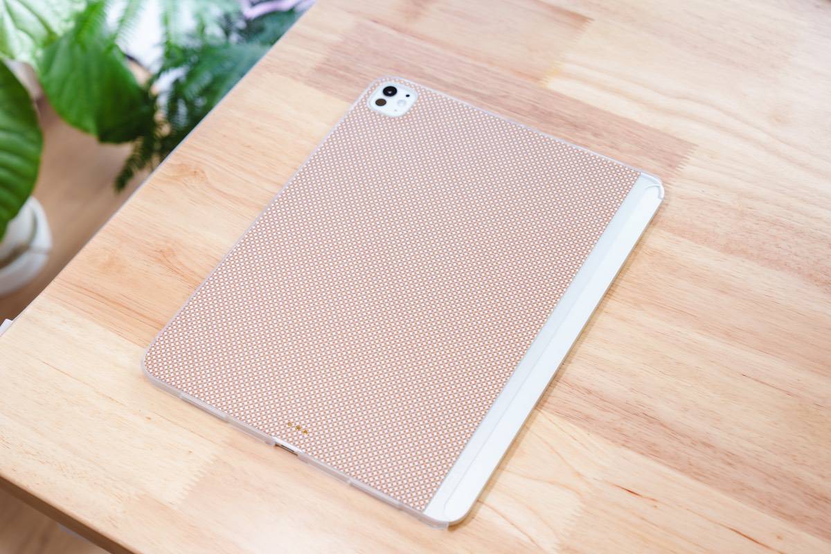 PITAKA MagEZ Case 2をM4 iPad Pro 13インチに装着してみた