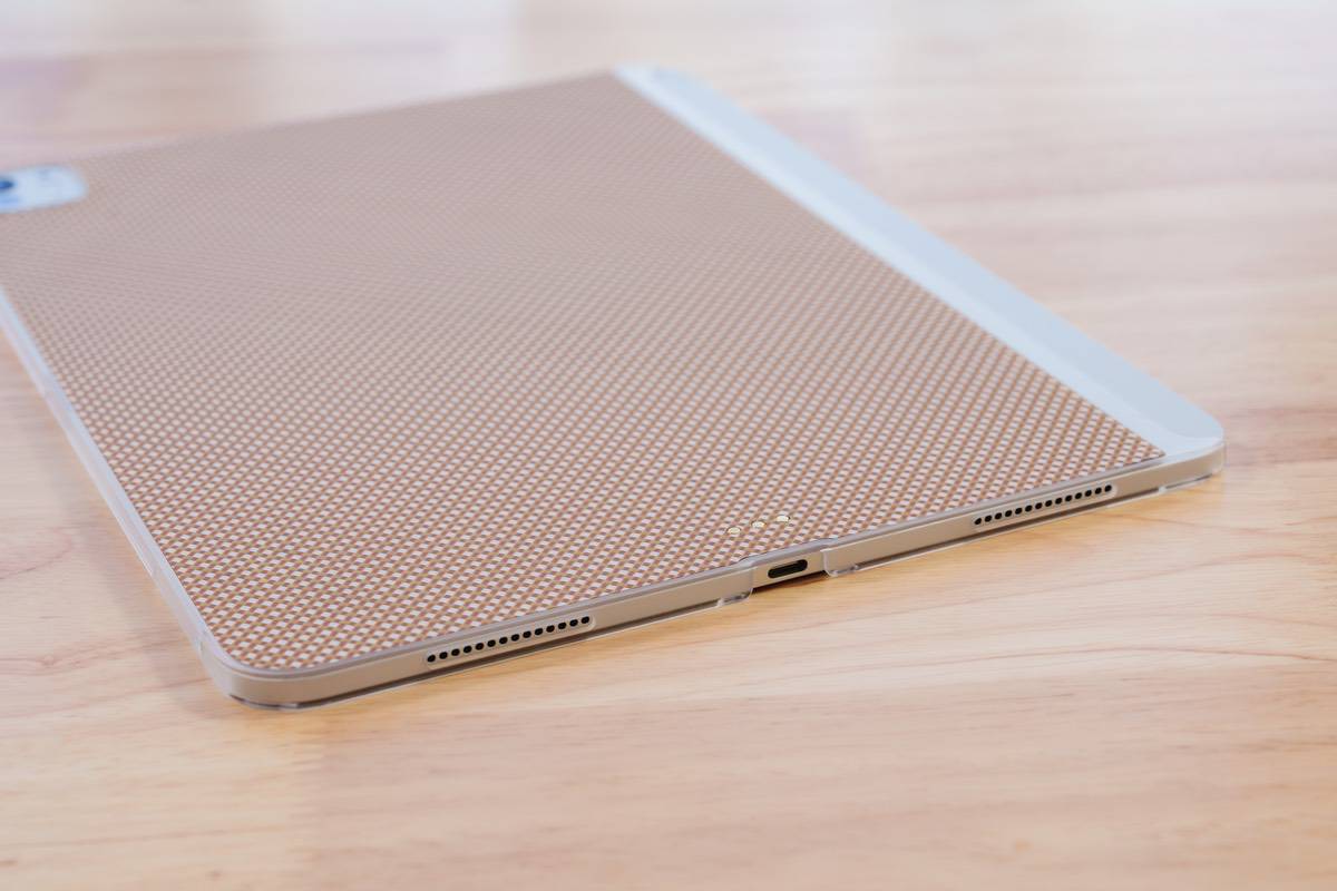 PITAKA MagEZ Case 2をM4 iPad Pro 13インチに装着してみた