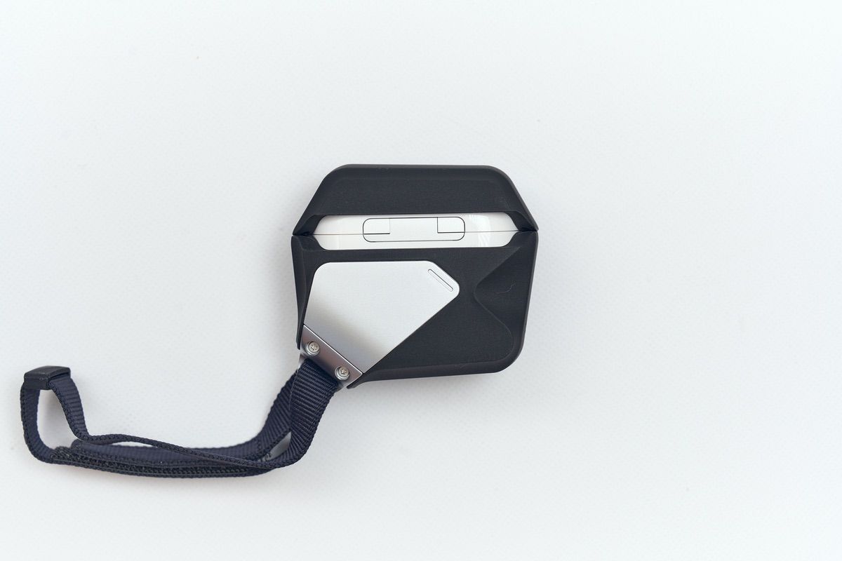 Aulumu A29 AirPods 4ケースの背面