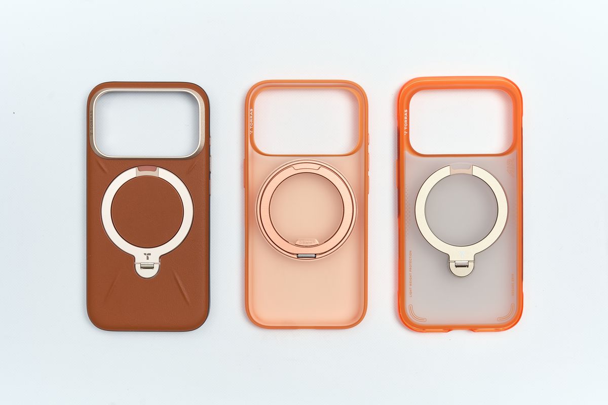 TORRASのiPhone 17 Proケース3種類、Ostand Q3 レザートーン、Ostand O3 Fittness、Ostand Q3 Airを並べている