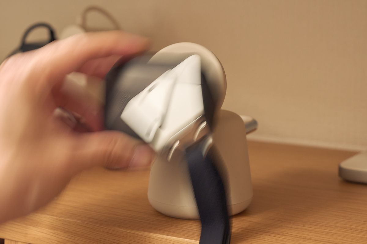 AULUMU A39 AirPods Pro 3ケースに入れたAirPodsはMagSafeで充電できない